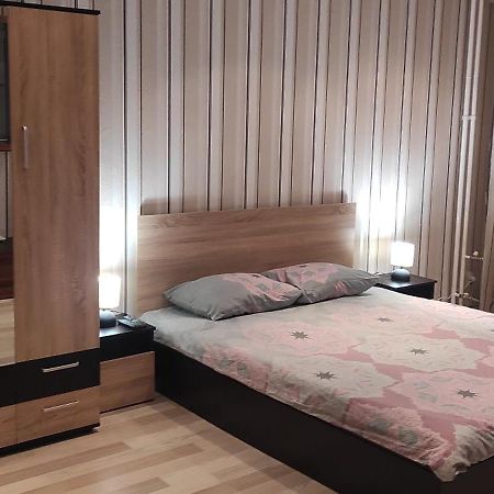 Apartament Kostov Sliven Apartment Екстериор снимка