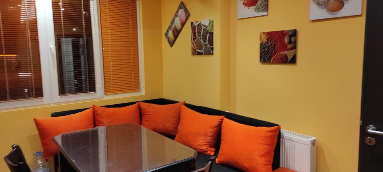 Apartament Kostov Sliven Apartment Екстериор снимка